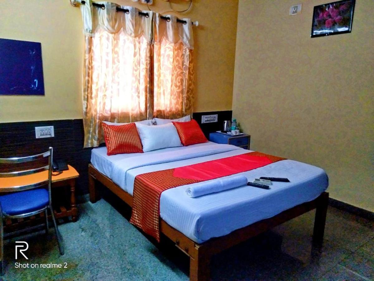 Oyo 75854 Hotel Harsha Residency Bangalore Eksteriør billede