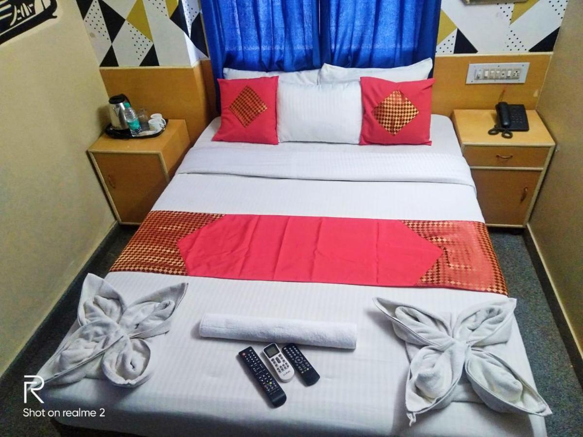 Oyo 75854 Hotel Harsha Residency Bangalore Eksteriør billede