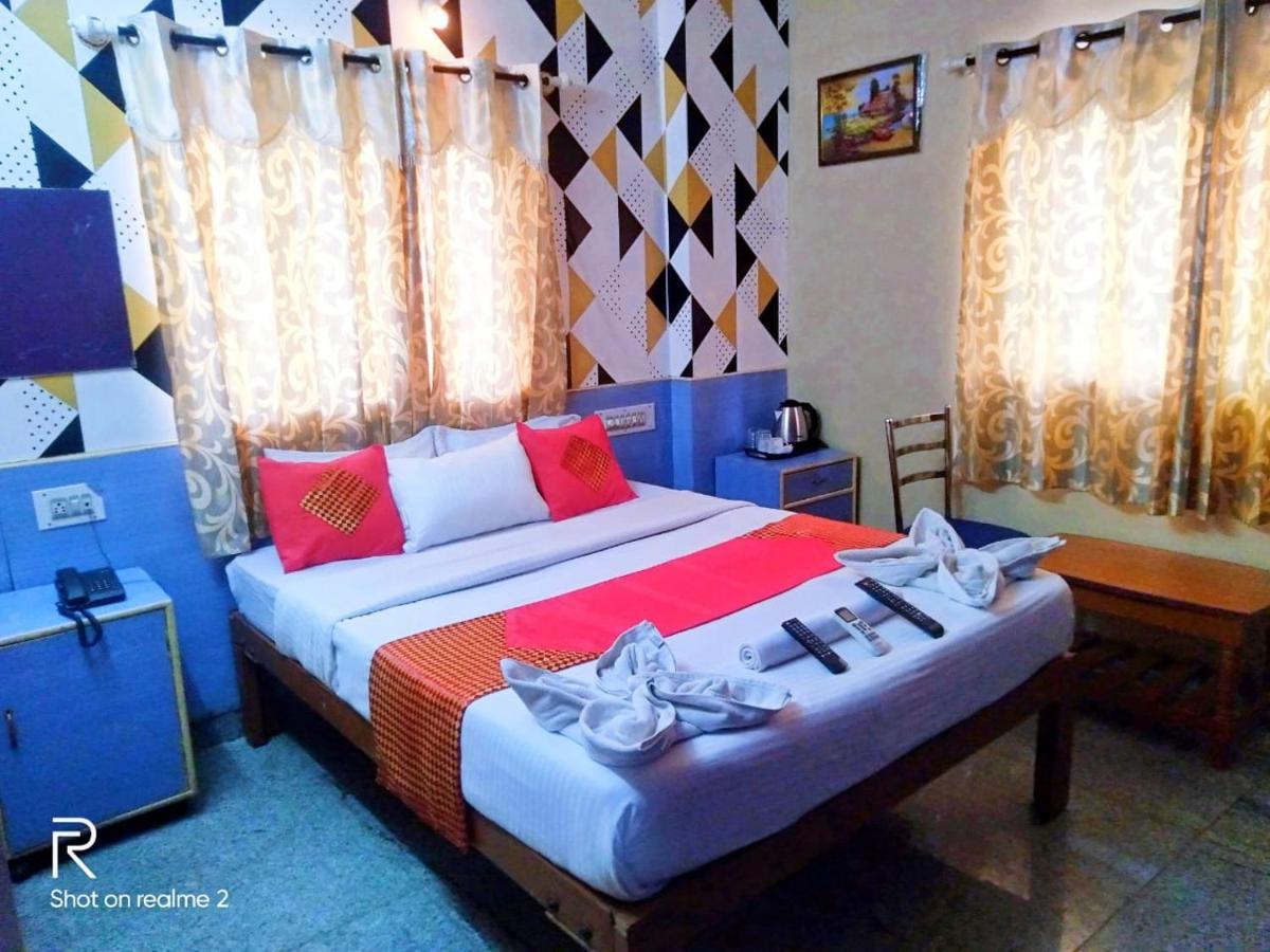Oyo 75854 Hotel Harsha Residency Bangalore Eksteriør billede