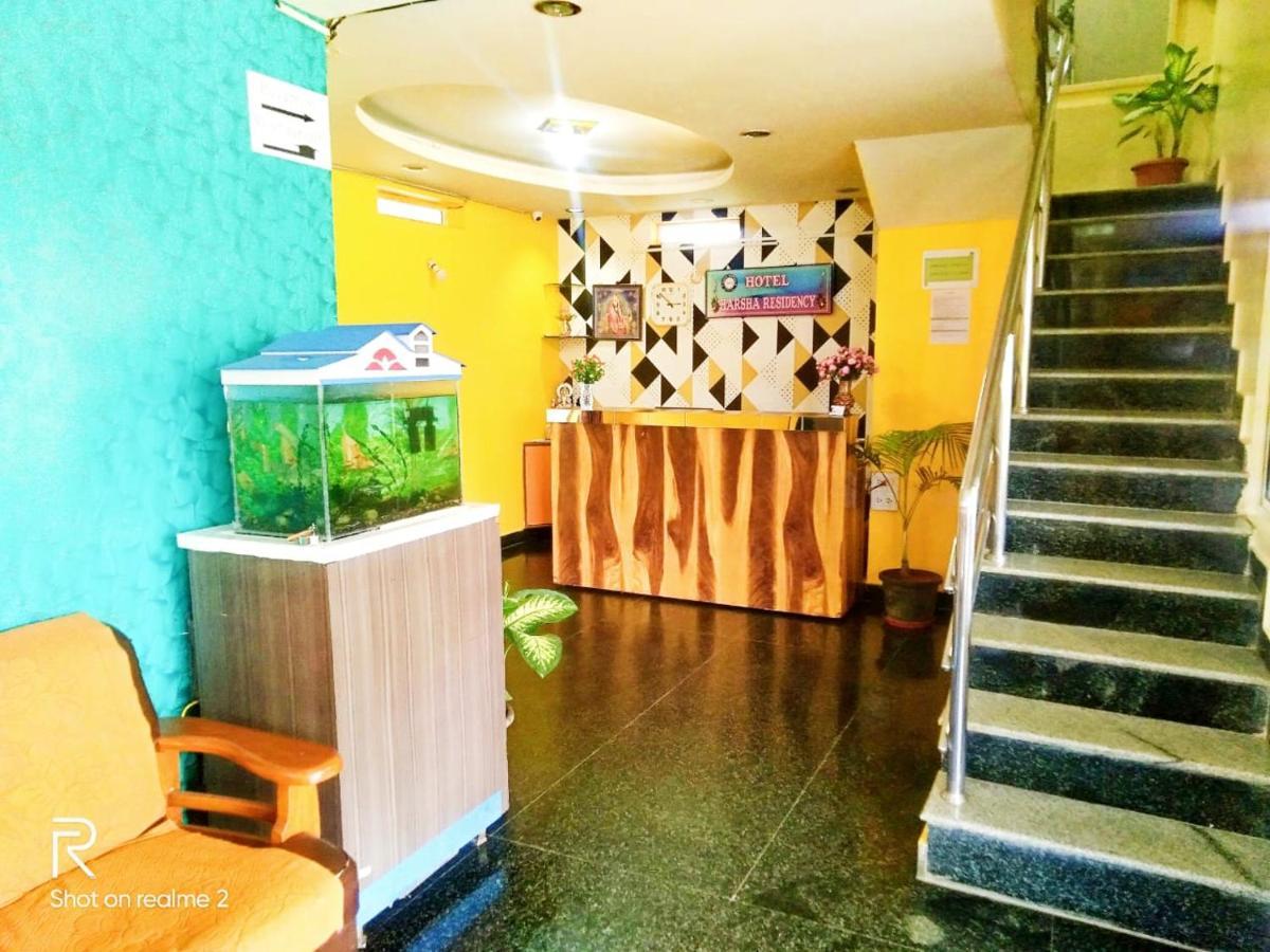 Oyo 75854 Hotel Harsha Residency Bangalore Eksteriør billede